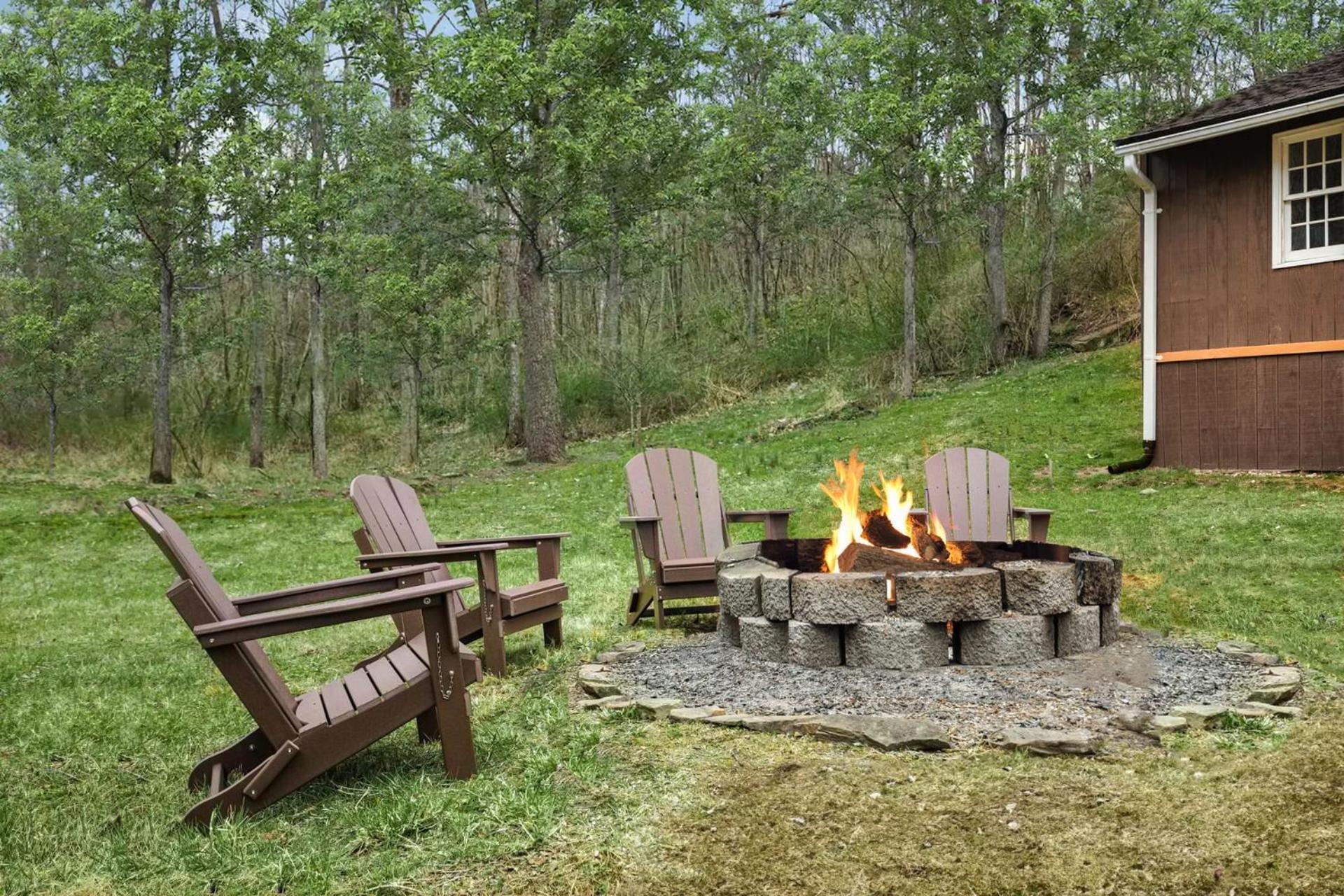 Creekside Cabin W Hot Tub, Fire Pit, Grill, Wifi! Basye Екстер'єр фото